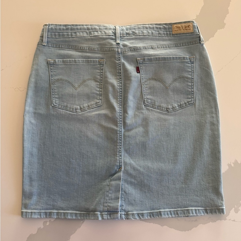 Levi's Classic Iconic Straight Denim Skirt